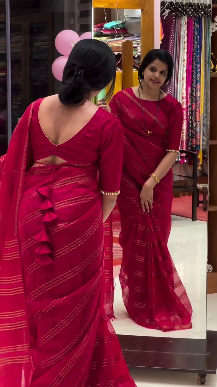 Rich red shade delivers a powerful, festive, and classic look.