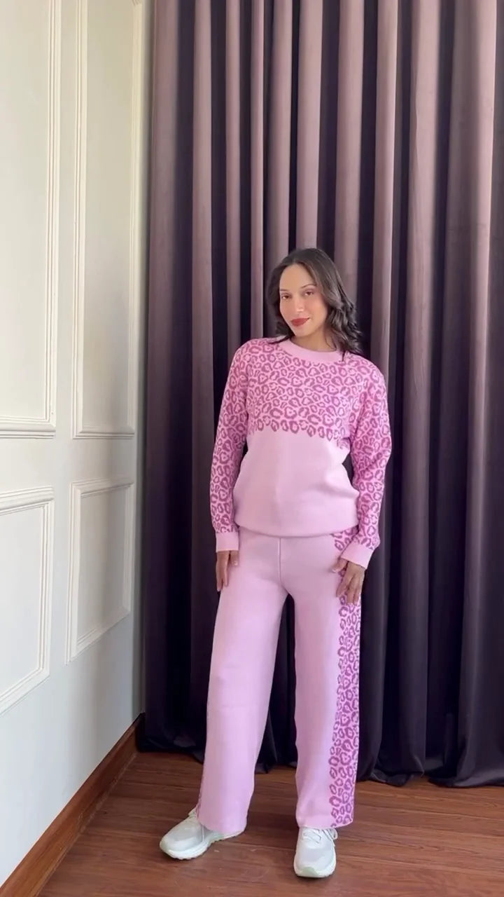 Cord Set: A Modern Blend of Coordinated Style, Comfortable Fit, and Effortless Everyday Fashion