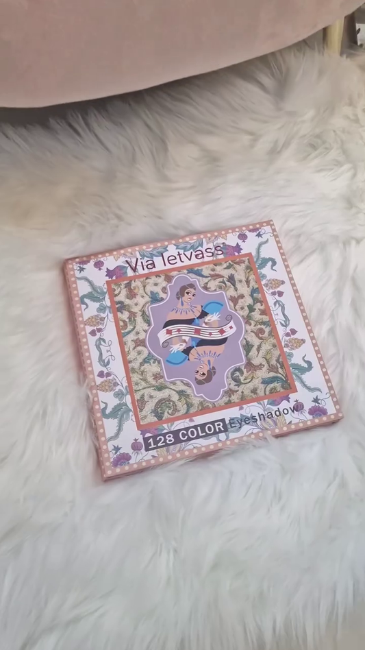 128 Color Eyeshadow Palette – All-in-One Makeup Kit Featuring Matte, Shimmer, Glitter, and Blush Shades in a Beautiful Foldable Design for Versatile and Creative Looks.