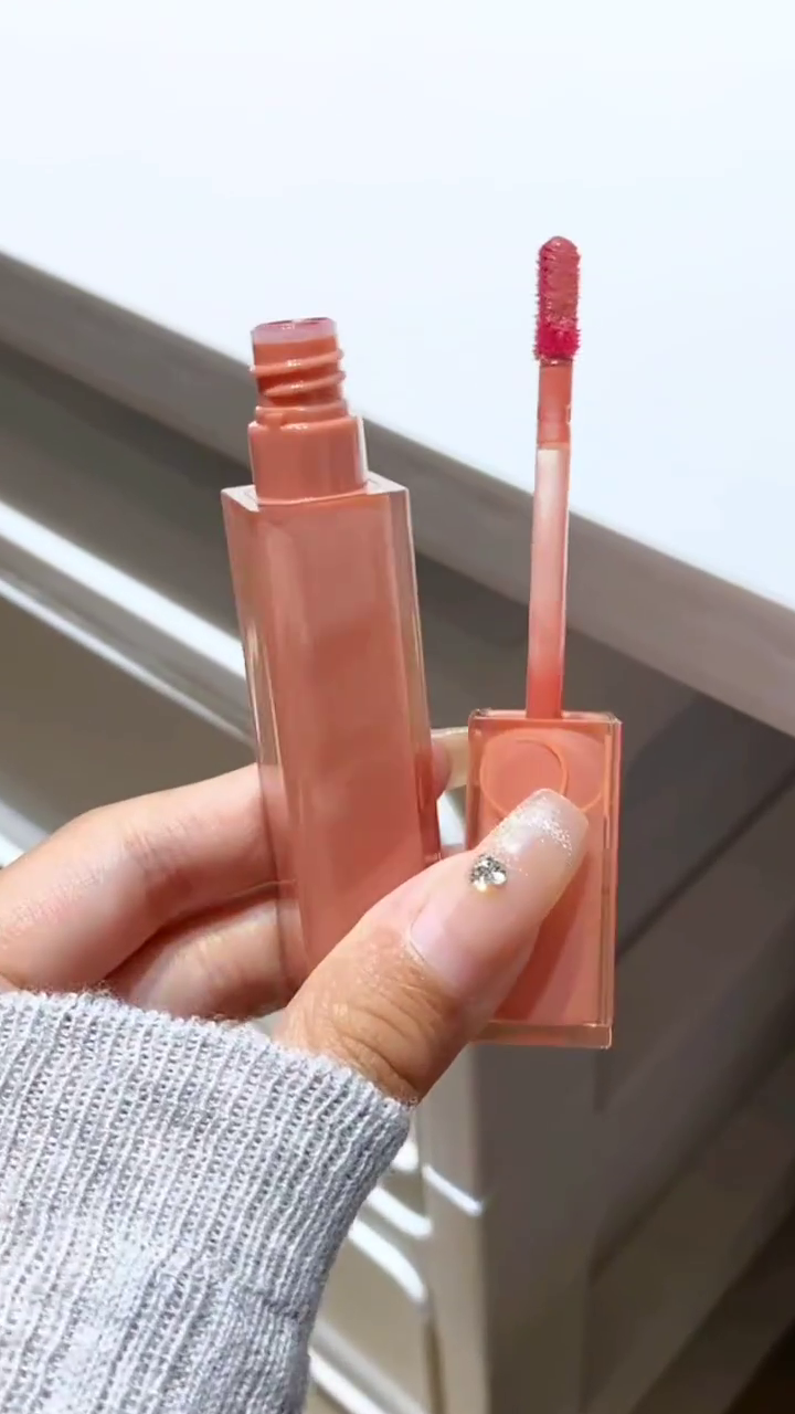 Moart Dewy Lip Water Tint and Gloss Duo in Shade 02 Dry Rose – Hydrating, High-Shine Lip Color with Long-Lasting, Natural Finish