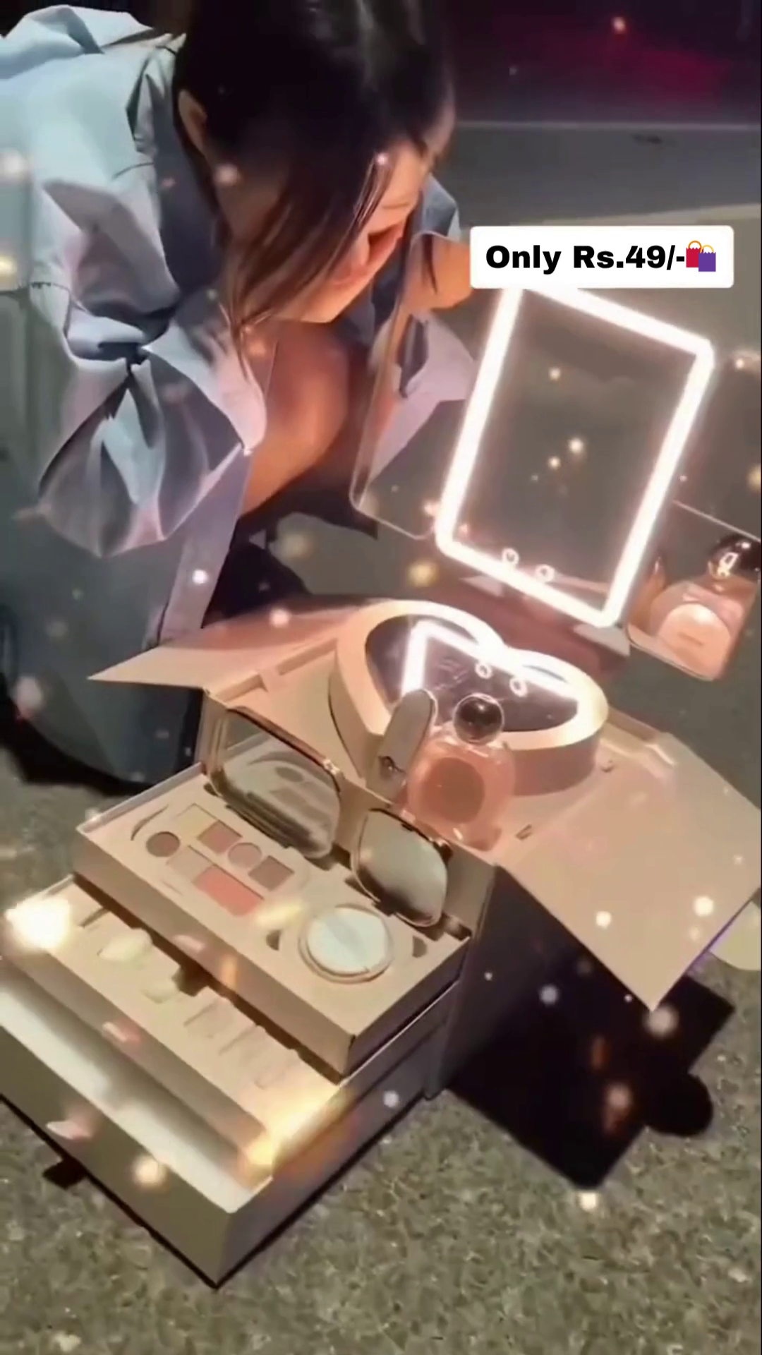 All-in-One Luxury Makeup Box with LED Mirror, Heart-Shaped Organizer, Multi-Layer Cosmetic Storage, Brushes, and Portable Makeup Kit for Beauty Enthusiasts