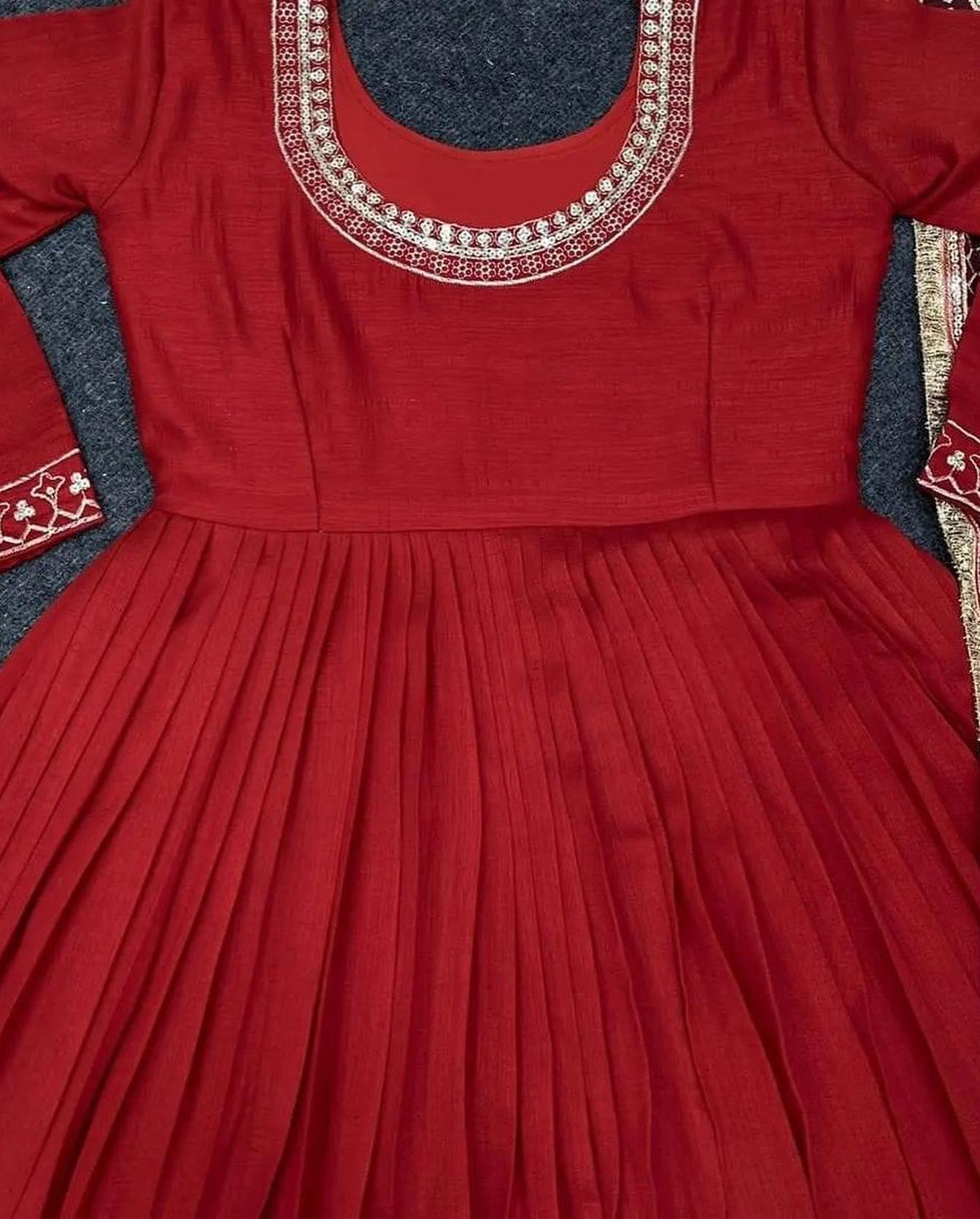 Looking For This Same Colour Beautiful Designer Suit On Vanilla Silk With Inner And Thred With Sequnce Work And Pent On Crep Febric