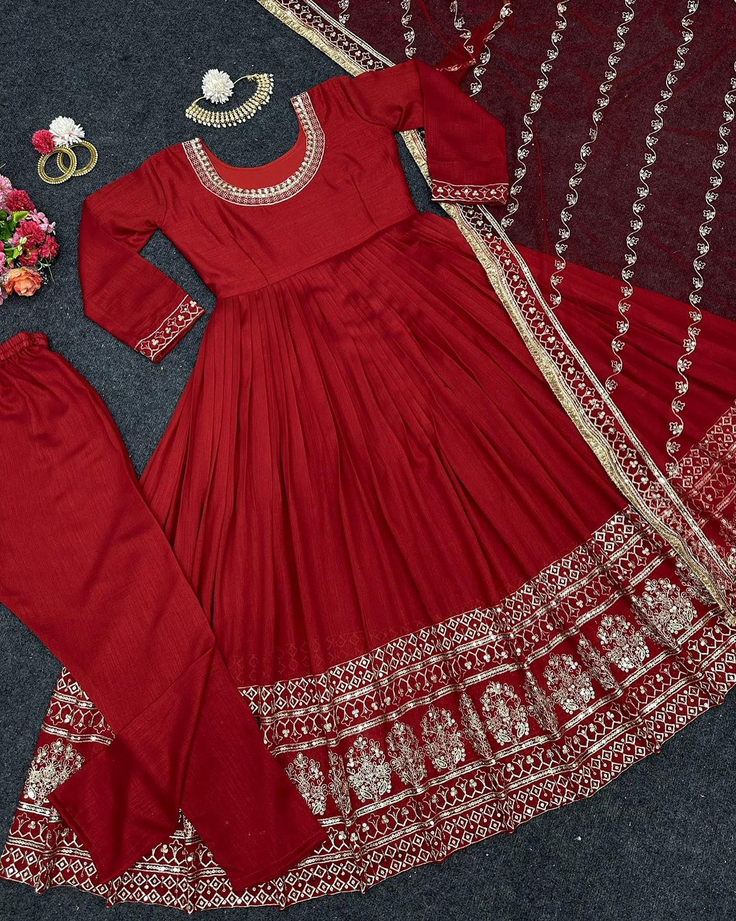 Looking For This Same Colour Beautiful Designer Suit On Vanilla Silk With Inner And Thred With Sequnce Work And Pent On Crep Febric