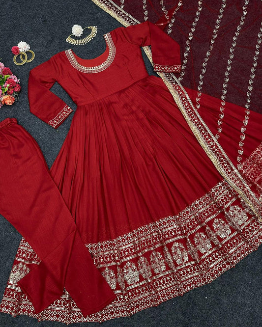 Looking For This Same Colour Beautiful Designer Suit On Vanilla Silk With Inner And Thred With Sequnce Work And Pent On Crep Febric