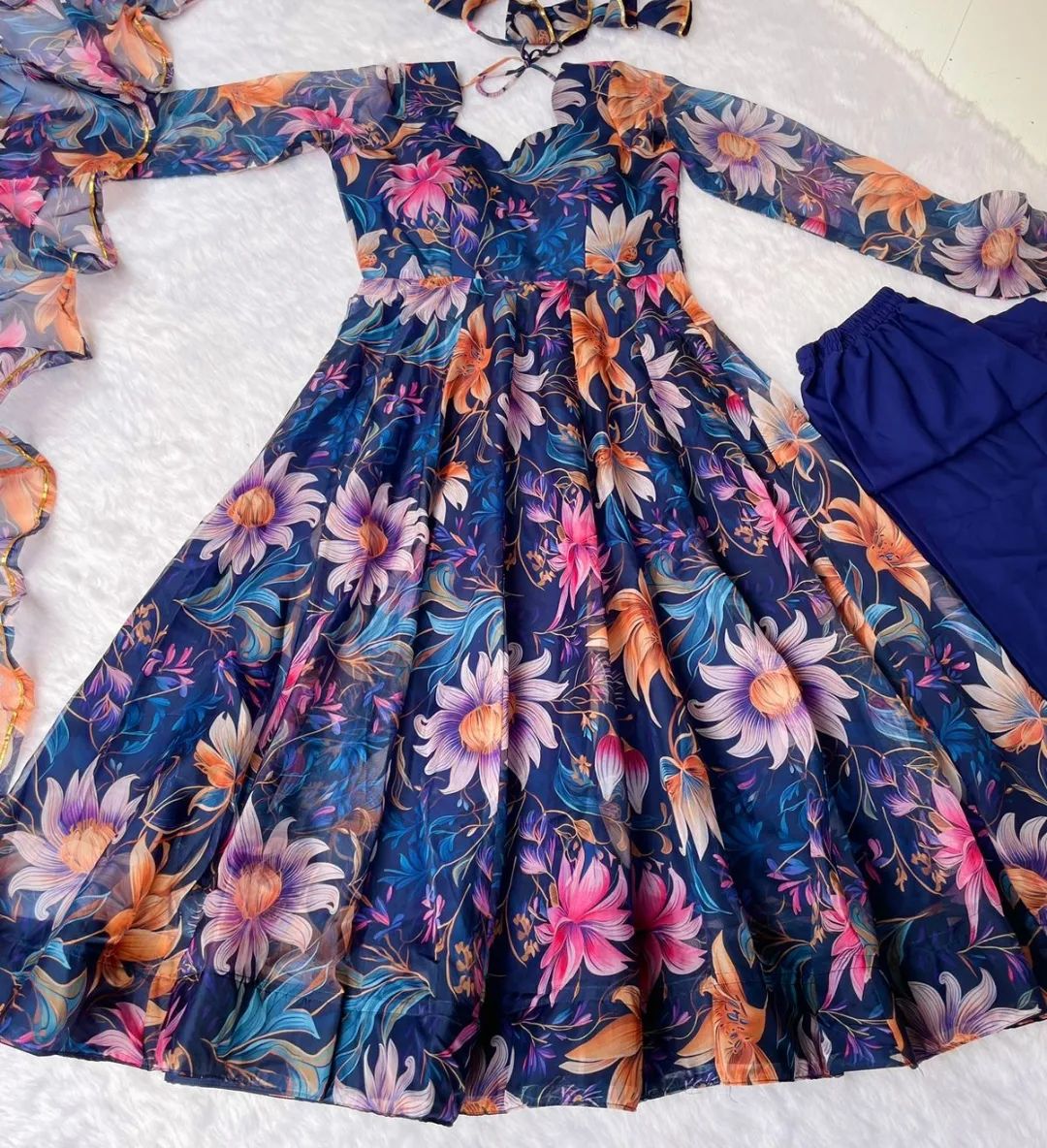 Party Wear Look Organza Taby Silk Gown