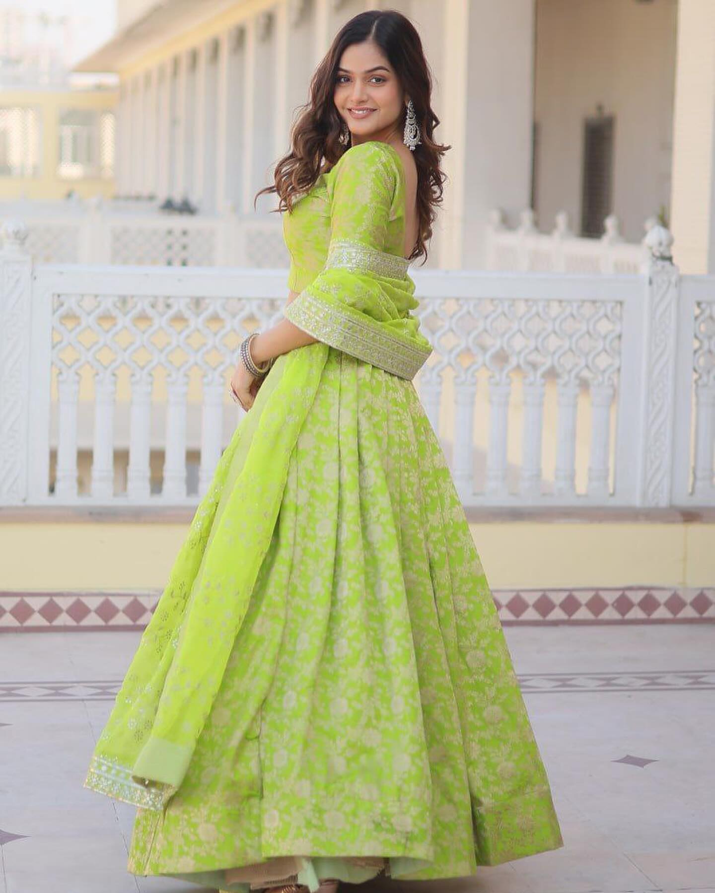 Wedding Lehenga Choli For Women Ready To Wear In Usa, Party Wear Lehengas For Girls, Made To Measure Lahanga, Indian Outfits