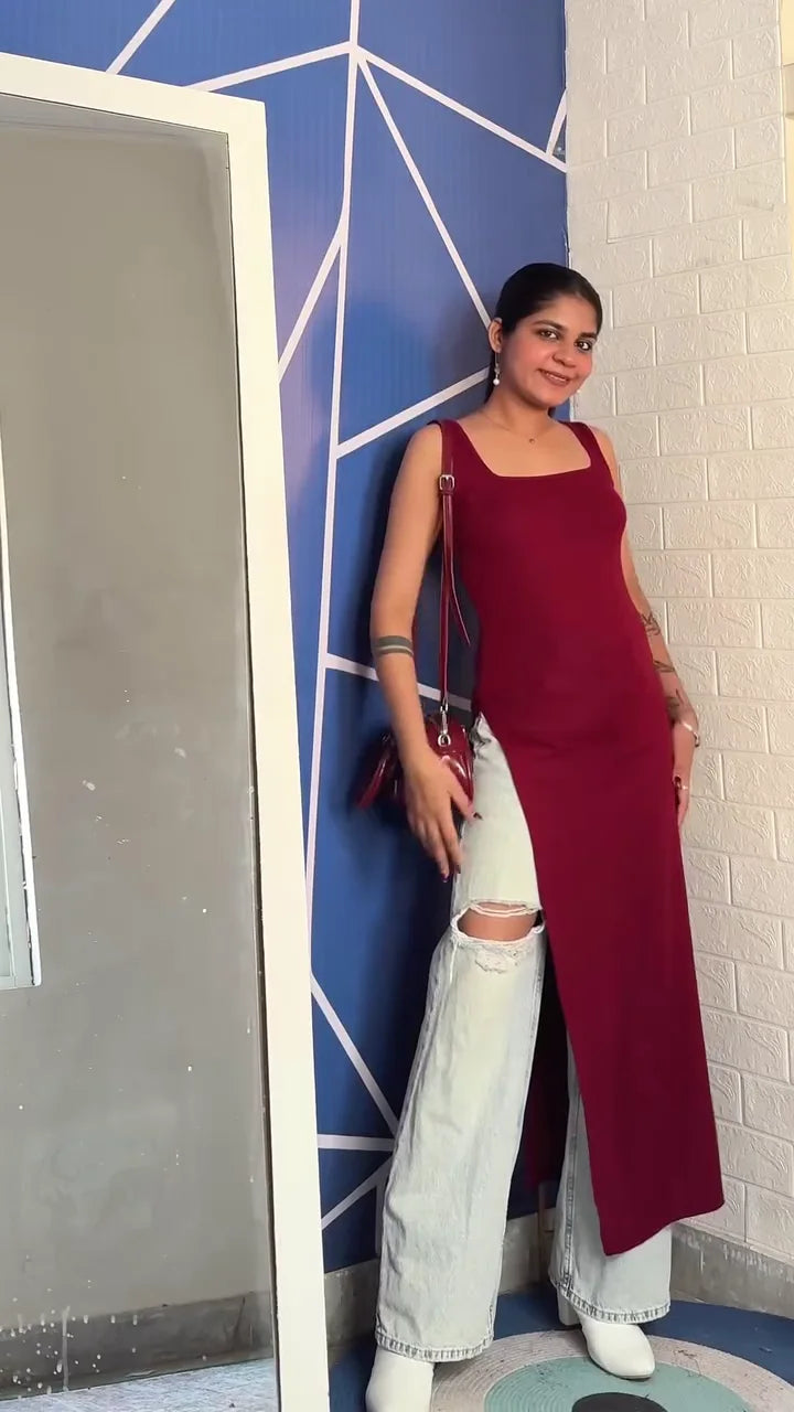 bodycon maxi dress with a low-cut, spaghetti strap design, suitable for parties and streetwear in multi colors