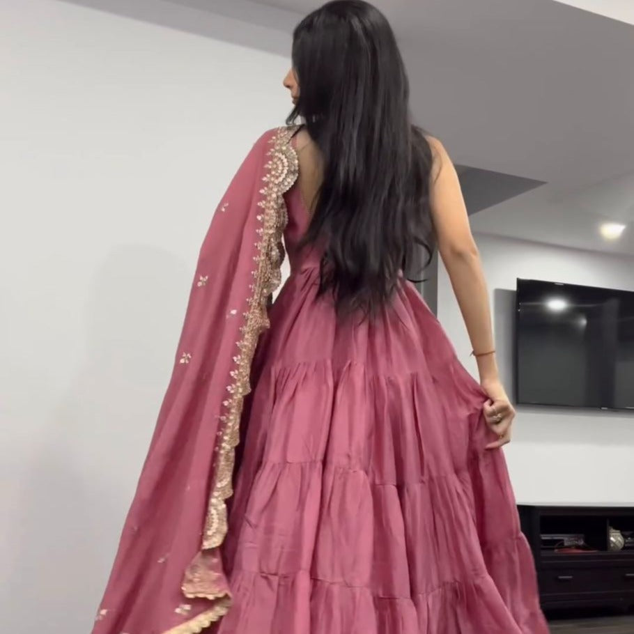 Ethnic White Anarkali Suit With Dupatta,2 Piece Set Readymade Suit For Woman,classy Fox Georgette Fancy Casual Wear Gown And White Salwar Kameez Partywear Anarkali