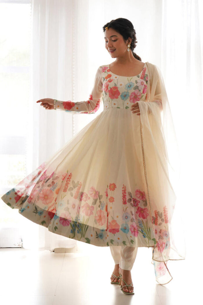 Women Georgette Gown Dupatta Set
