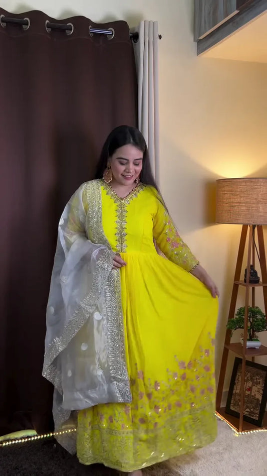 Radiant Yellow Anarkali Dress – A Perfect Expression of Festive Elegance and Timeless Grace