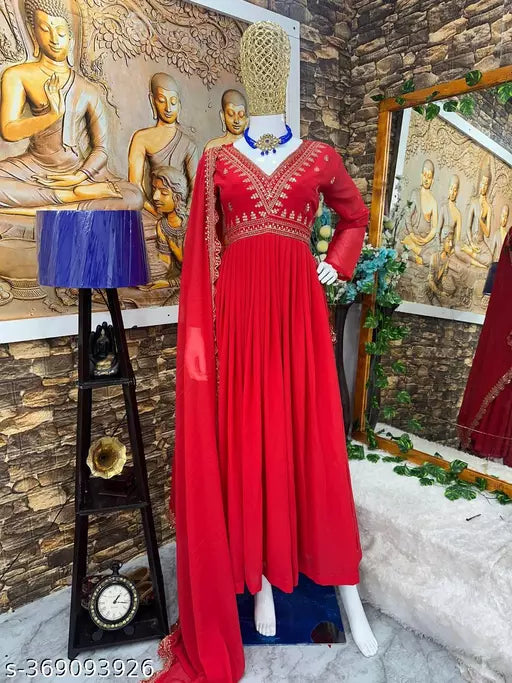 New Designer Party Wear Look Nayra Alia Cut Gown With Pant