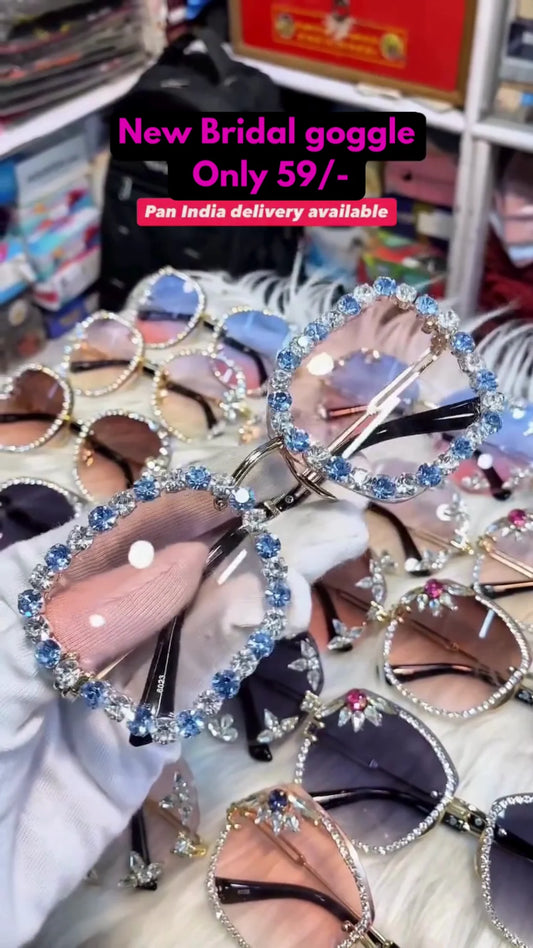 Goggles: Stylish, Protective, and Trendy Eyewear for Everyday and Outdoor Adventures