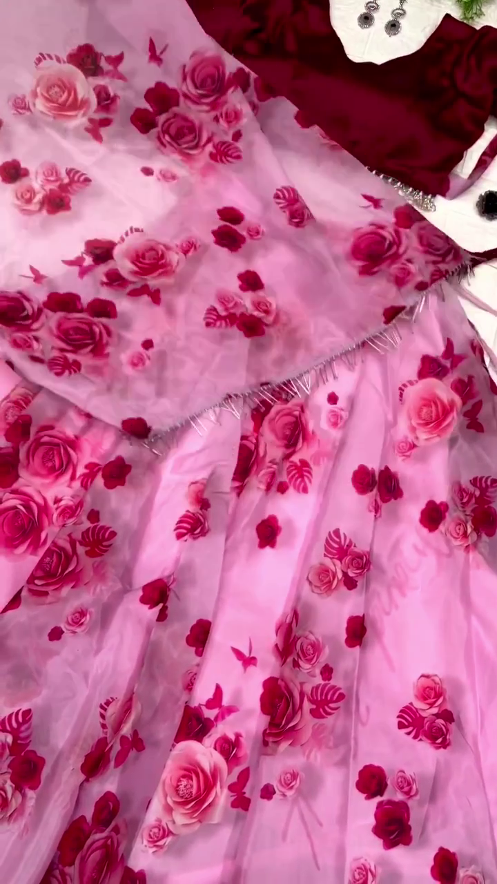 Women Floral Print Lehenga Choli Set With Dupatta