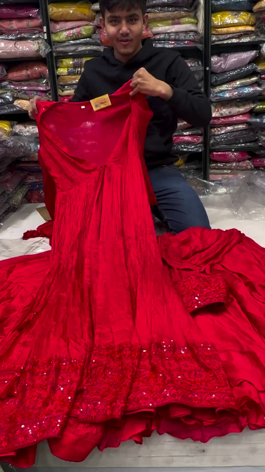 Heavy Embrodairy & Hand-worked croptop